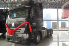 中國重汽 HOWO A7系重卡 380馬力 6X4 牽引車(駕駛室A7-G)(發動機D12.38)(ZZ4257N3247N1B)